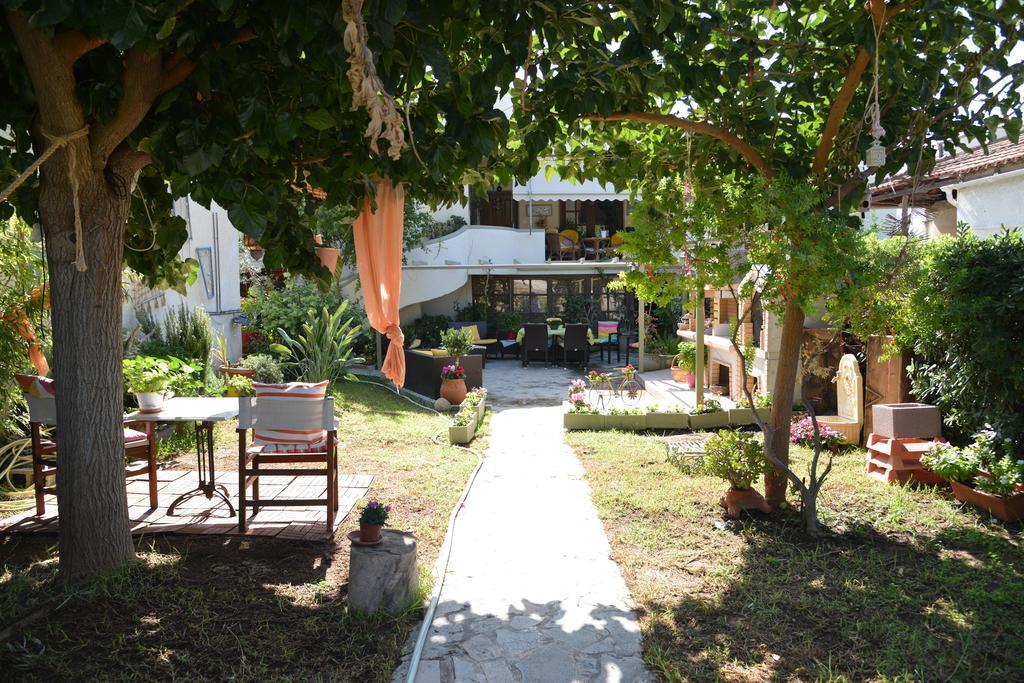 House With Big Garden Villa Corinth Buitenkant foto