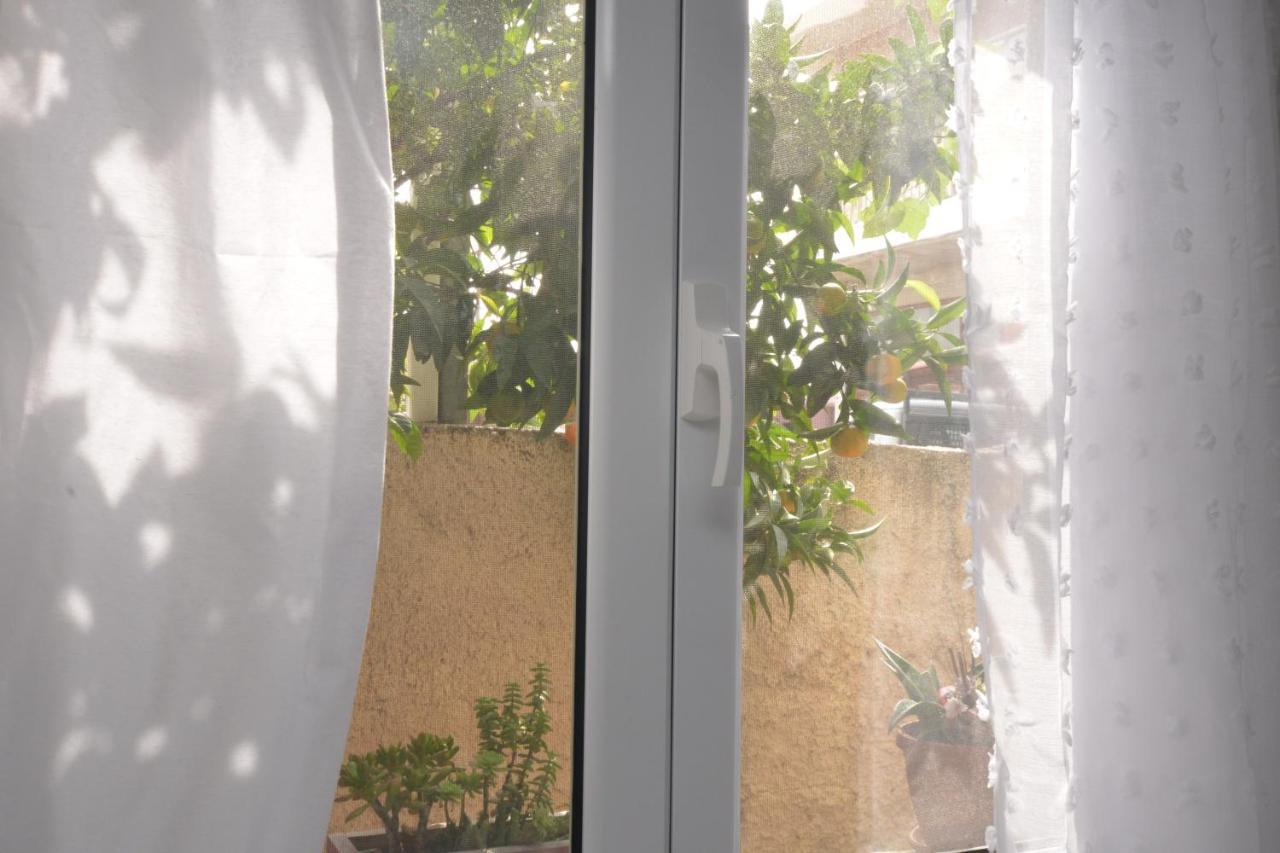 House With Big Garden Villa Corinth Buitenkant foto